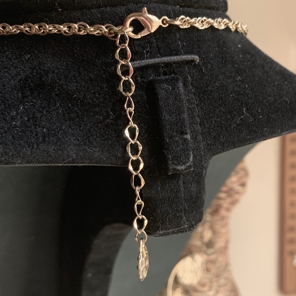 MONET Gorgeous Red & Clear Crystals Gold Tone Necklace Holiday Jewelry NWOT - Picture 12 of 14